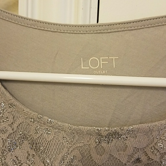 Top - Picture 2 of 3